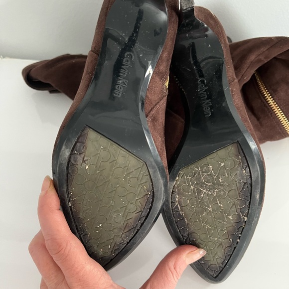 Calvin Klein Suede tall boots size 6 - Picture 3 of 4